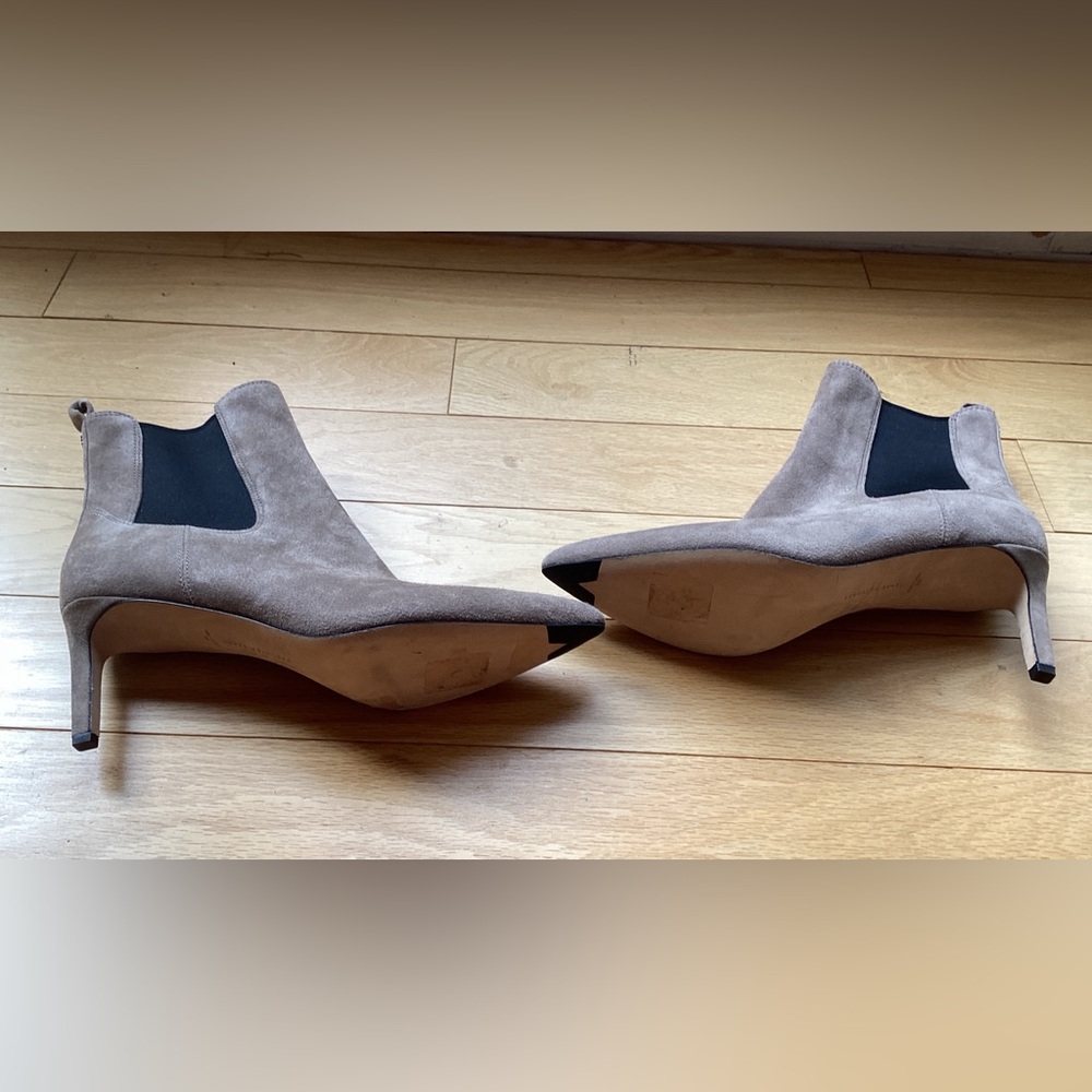 Veronica Beard Suede Leland Tan Women's Ankle Boots - Size 9M - Picture 4 of 4